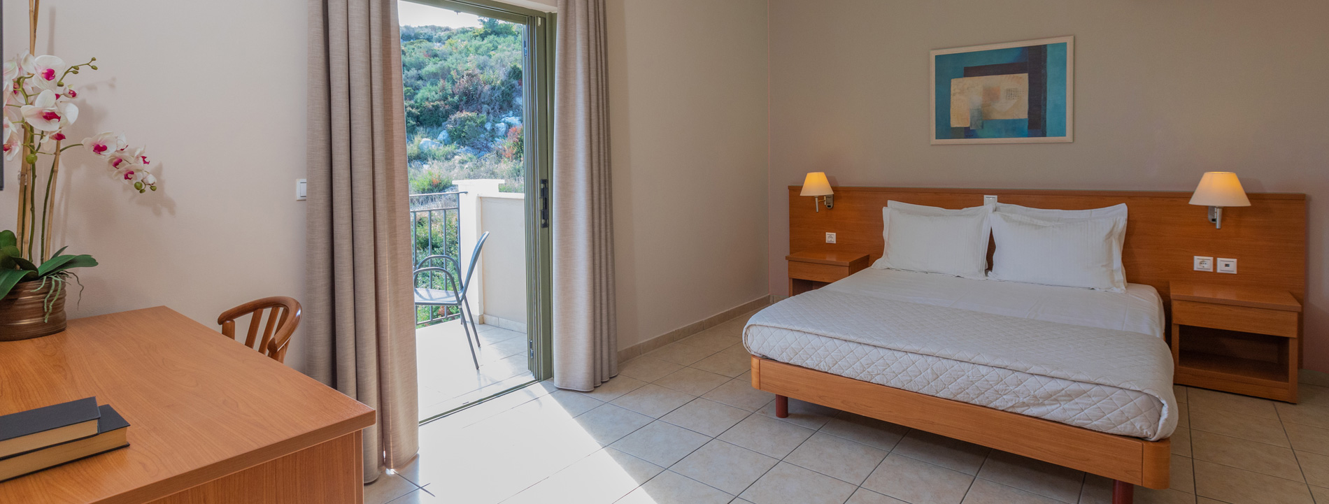 Skala Kefalonia Hotels. Kefalonia Hotels in Skala Beach Kefalonia. Beach Hotel Kefalonia. Accommodation in Skala Kefalonia Greece, Studios & Apartments in Skala Kefalonia Greece. Hotel Skala Kefalonia. 